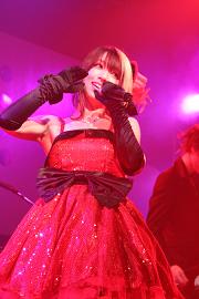 Daisy×Daisy、メジャー後初のワンマンライブでニューシングル発売を発表！_e0025035_2345093.jpg