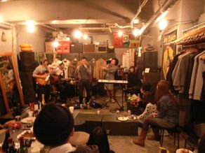 \"今日は楽しいレキシの日♫\"ってこんなこと。_c0140560_9511341.jpg
