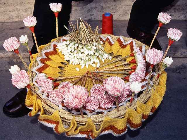 ジャスミンの花売り 写真でイスラーム ジャスミンの花売り 写真でイスラーム