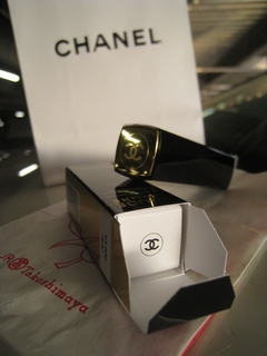 MARY QUANT & CHANEL _c0134734_0361441.jpg