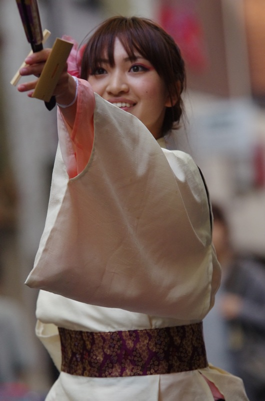 龍馬よさこい２０１１一日目京都三条会商店街会場その５（京炎そでふれ！花風姿）_a0009554_061154.jpg