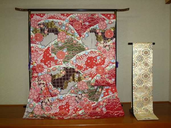 新作振袖(*^_^*)_d0230676_17302043.jpg
