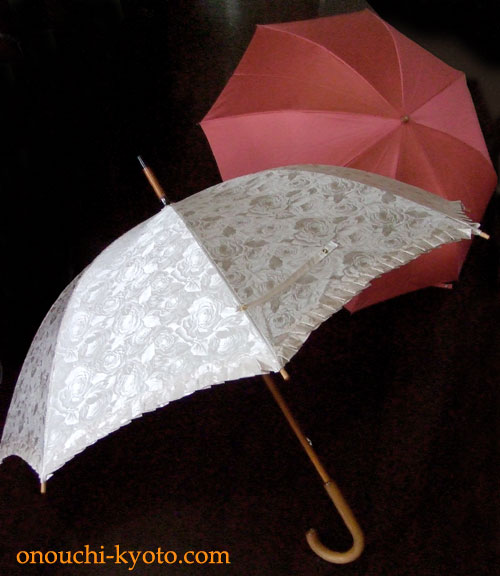 昔の傘も、気が晴れる雨傘に変身!!_f0184004_2141728.jpg