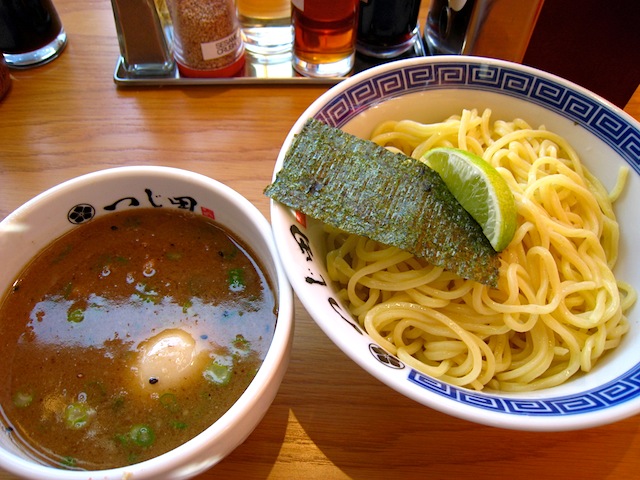 初つけ麺＠つじ田_b0200852_171227.jpg