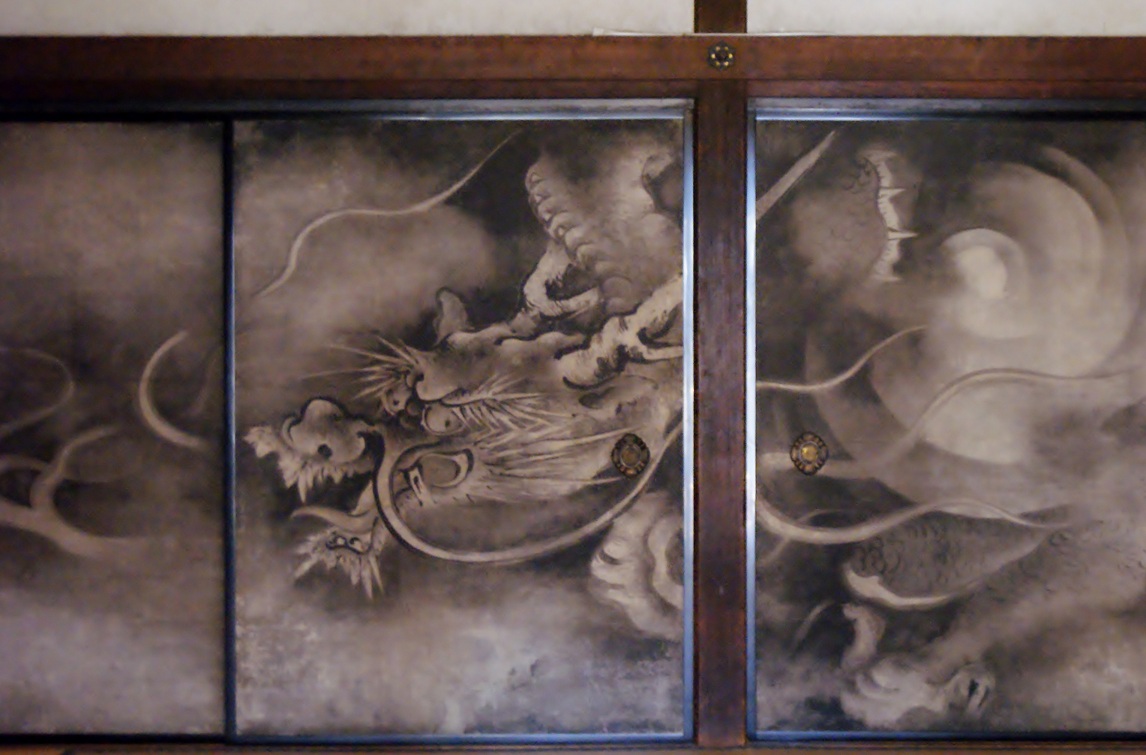 京都最古の禅寺、建仁寺で龍に逢う_b0063958_8223679.jpg