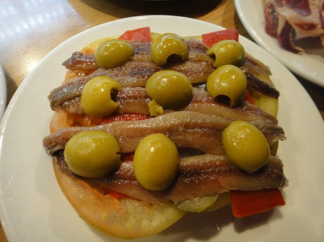バル４　Cerveceria Catalana_a0152501_22455835.jpg