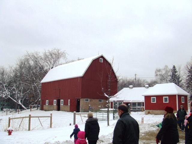 Old Fashioned Holiday at Holz Farm_c0062603_1365211.jpg