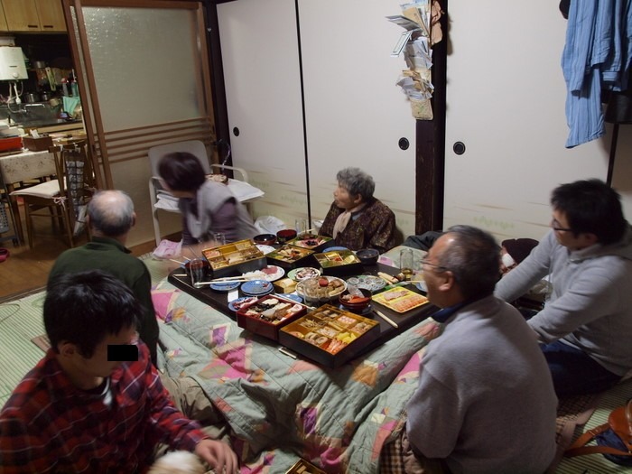 家族で新年会_c0116915_23275175.jpg