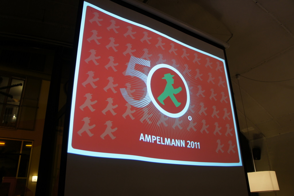 AMPELMANN社，年末パーティー。_c0180686_6355783.jpg