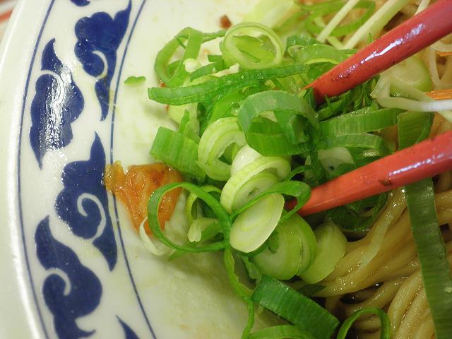 九州ラーメン亀王(きおう) 箕面船場店_c0118393_8465544.jpg