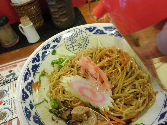 九州ラーメン亀王(きおう) 箕面船場店_c0118393_8532589.jpg