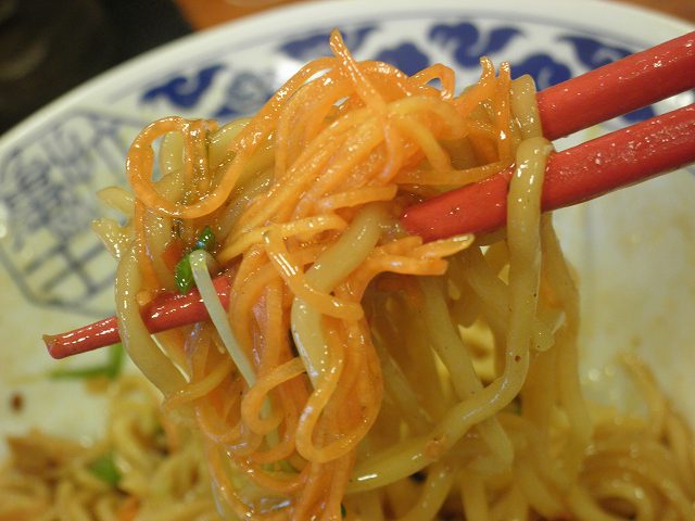 九州ラーメン亀王(きおう) 箕面船場店_c0118393_8543654.jpg