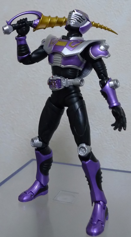 S.H.フィギュアーツ 仮面ライダー王蛇_a0066669_23594250.jpg