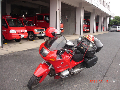 「消防単車の大冒険！！」（消防単車＝生馬）_b0238789_2356484.jpg