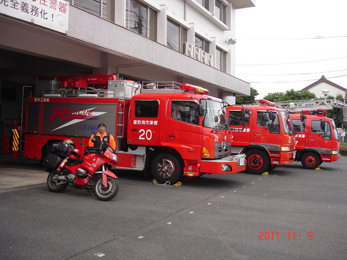 「消防単車の大冒険！！」（消防単車＝生馬）_b0238789_23571015.jpg