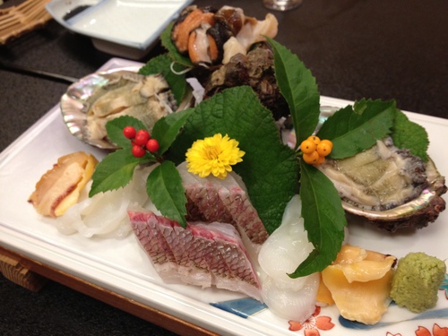 割烹の宿 美鈴の夕食 で からすみ堪能。。_a0194908_6472656.jpg