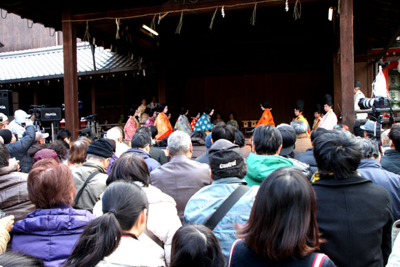 かるた始め 八坂神社_e0048413_19523710.jpg