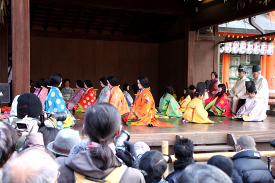かるた始め 八坂神社_e0048413_1953344.jpg