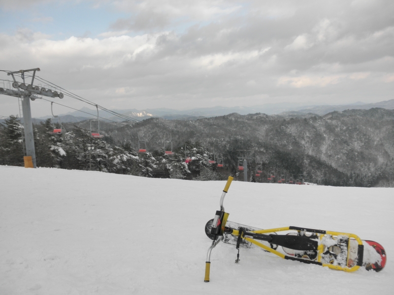 滑って転んで雪にまみれて_c0016259_12571894.jpg