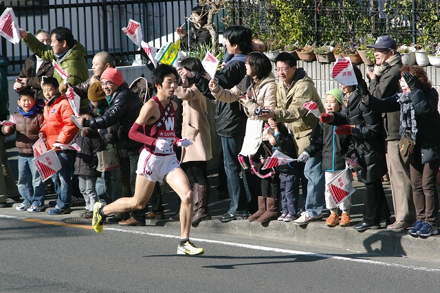 ■　正月３日は箱根駅伝　　　12.1.3_e0070891_1827485.jpg