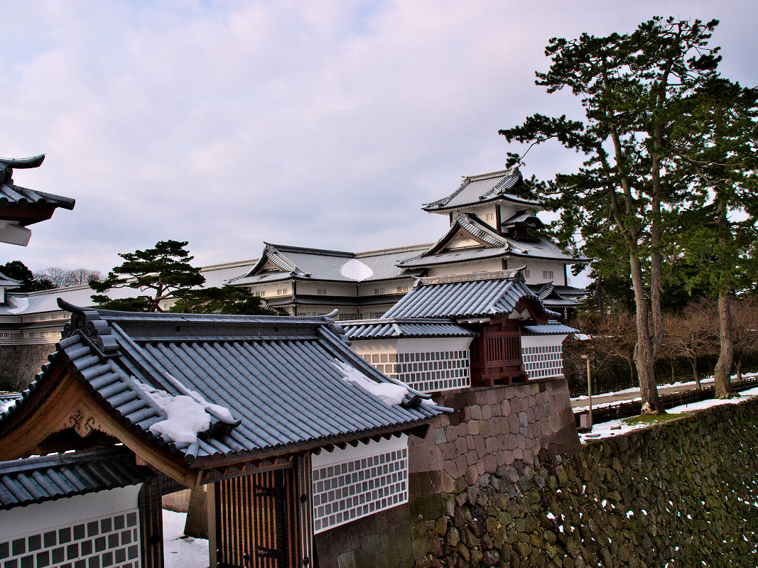 金沢城公園（石川県金沢市　２）_d0213034_938142.jpg