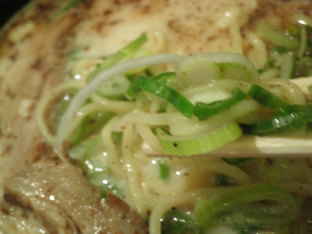 らー麺　藤平　　　　　尼崎大西店_c0118393_1639793.jpg