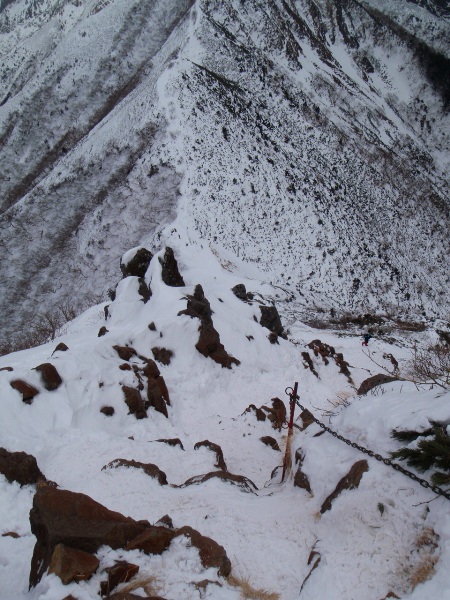 お正月登山　南八ヶ岳縦走－阿弥陀岳へ_c0177814_2330499.jpg