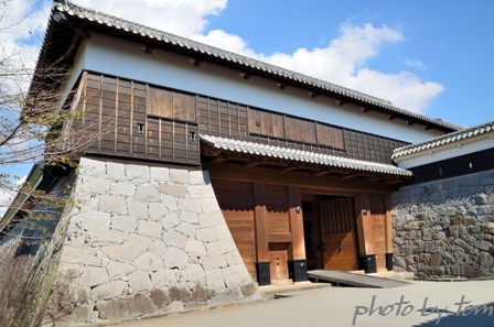 西海の旅～熊本「熊本城を巡る」(４)大手門の大きさに驚く_b0155692_215084.jpg