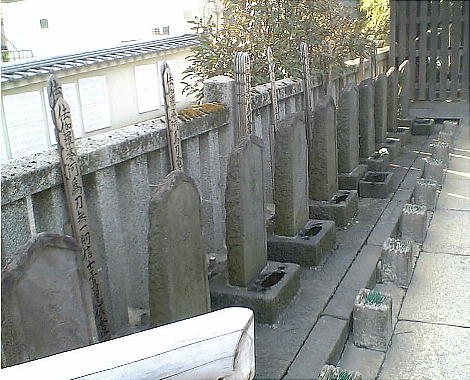 e0028056_0571594.jpg
