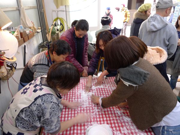 クリスマス餅つき大会_f0170995_123670.jpg