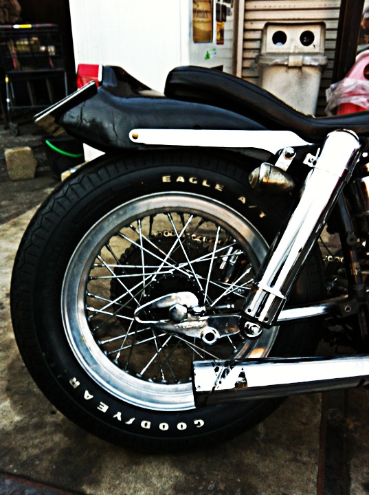 TNK\'s ShovelHead Chopper_a0165898_2231678.jpg