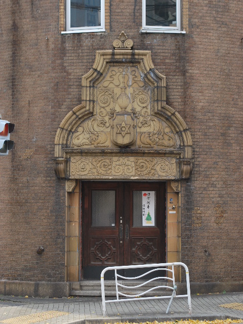 東京深川の村林ビル(建築家・関根要太郎作品研究)_f0142606_187289.jpg