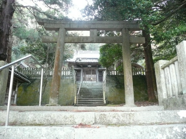 姫路城と龍野 散策記 その8 龍野公園、文学の小径、龍野神社、聚遠亭、野見宿禰神社_b0118987_7473881.jpg