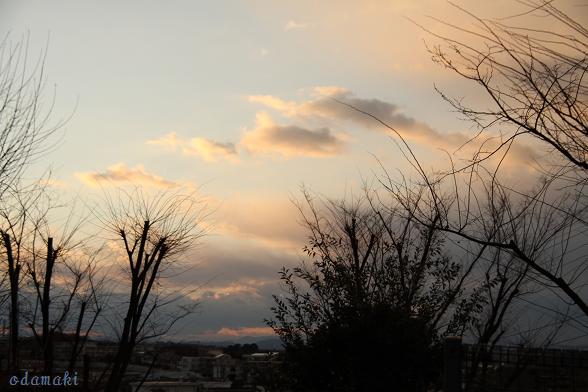 一週間の空！_c0083210_862377.jpg