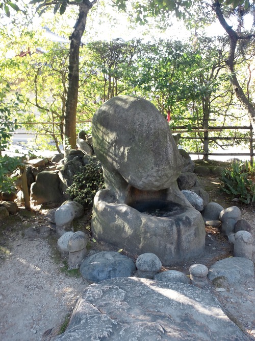 愛知県北部にある恐るべき神社・・（１８禁　R指定）_c0225420_2158472.jpg