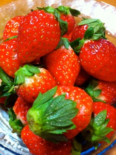 strawberrys_c0197505_040554.jpg