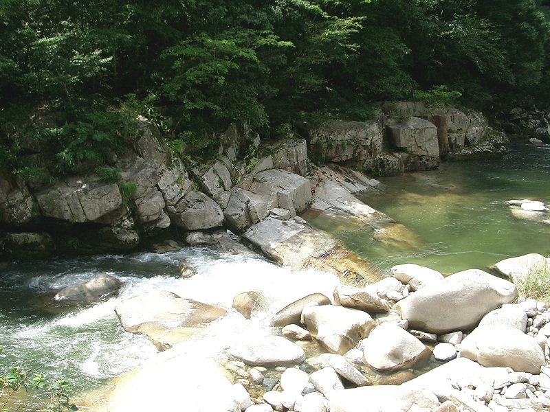 奥津渓（岡山県苫田郡鏡野町）_c0219820_21235464.jpg