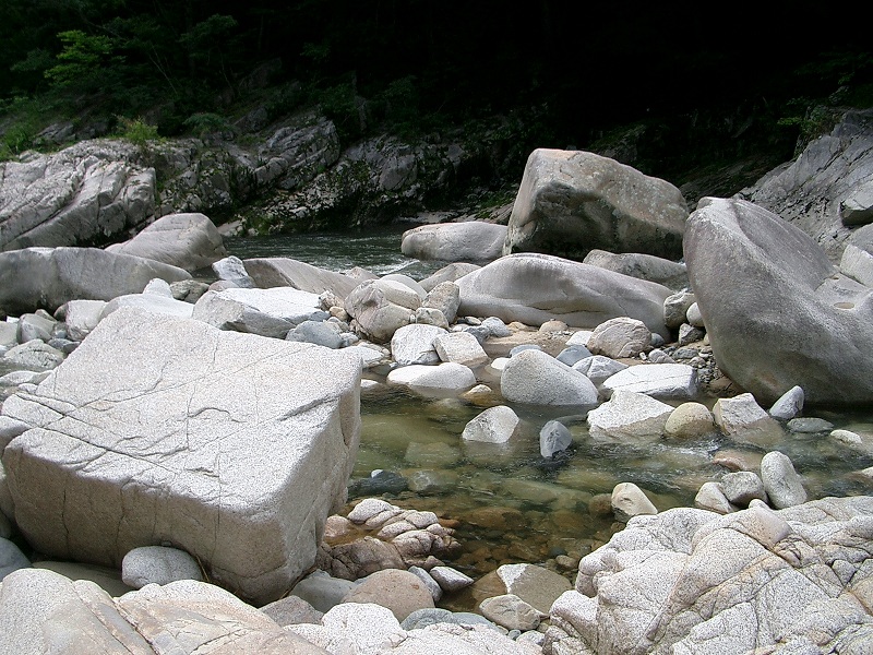 奥津渓（岡山県苫田郡鏡野町）_c0219820_212443100.jpg