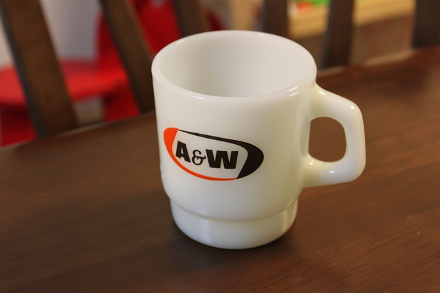 A&W アドマグ_e0151039_012569.jpg