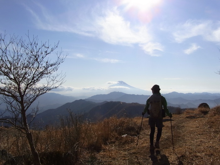 2012.1.8 大菩薩連嶺South （金山鉱泉-雁ヶ腹摺山-やまと天目山温泉）_b0219778_18362389.jpg