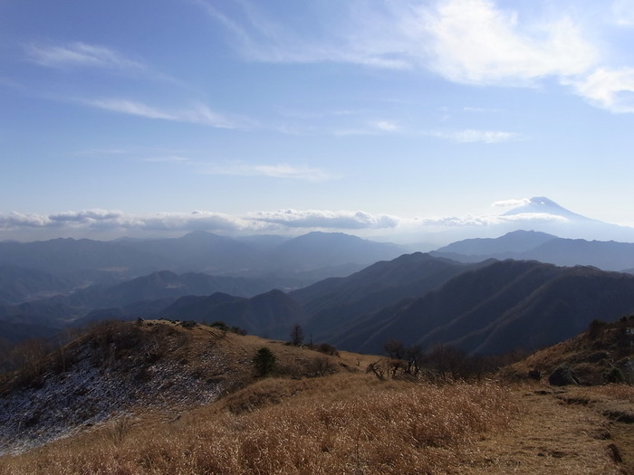 2012.1.8 大菩薩連嶺South （金山鉱泉-雁ヶ腹摺山-やまと天目山温泉）_b0219778_18371538.jpg