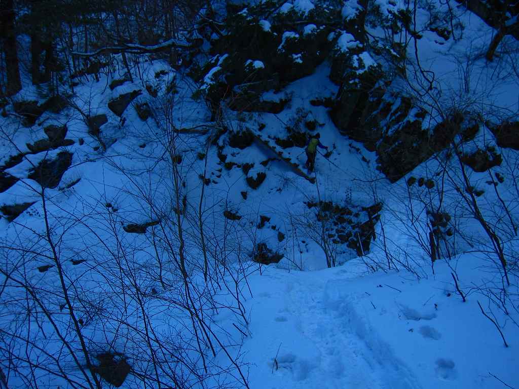 完全凍結の　高瀑の滝 　（たかたるのたき）_b0124306_19414894.jpg