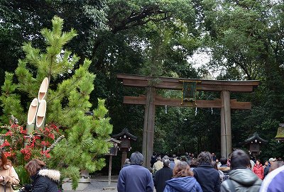 三輪明神　大神神社・「薄明光線」_c0229483_19474727.jpg