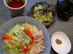 朝ごはんはご飯とパン両方で 好きなものだらけ 朝ごはんはご飯とパン両方で 好きなものだらけ