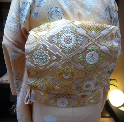 初釜帰りの美しい姉妹のお客様の着姿。_f0181251_15385390.jpg