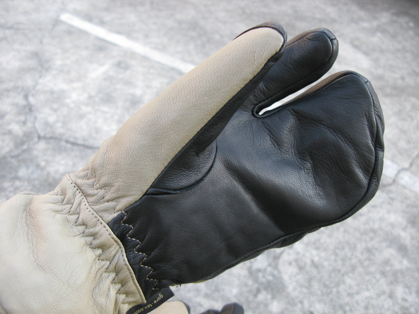 HESTRAスリーフィンガーGTXゴアテックス 3-finger スノボー用グローブ