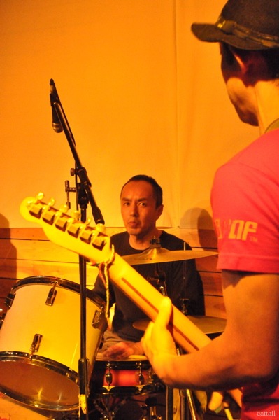e0125762_09132.jpg