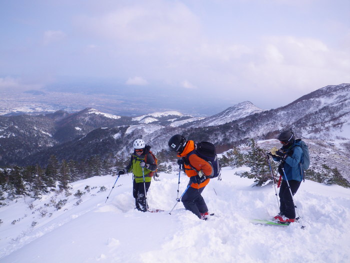 山スキーで吾妻山・五色沼へ ～ ２０１２年１月９日_f0170180_6401740.jpg