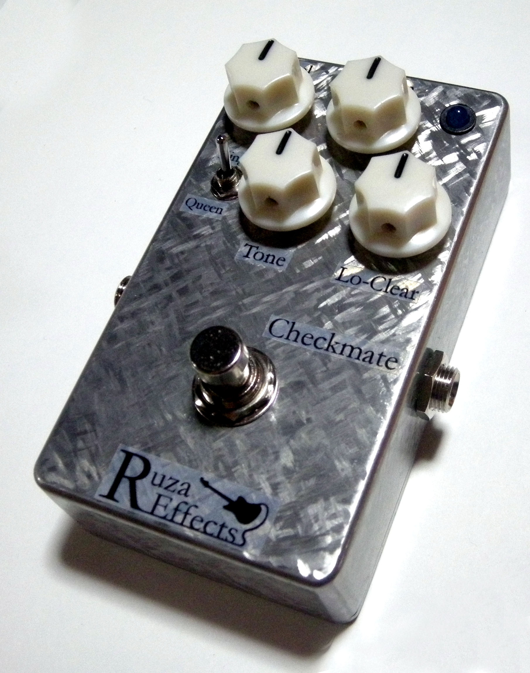Ruza Effects Checkmate ギターエフェクター Ruza Effectsの考えるTS系の決定版、「Checkmate」レビューし