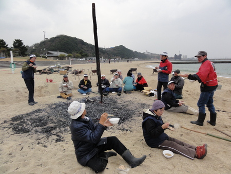 「新春里海まつり2012”海に吼える!”」 & 「とんど焼き」_c0108460_18403895.jpg
